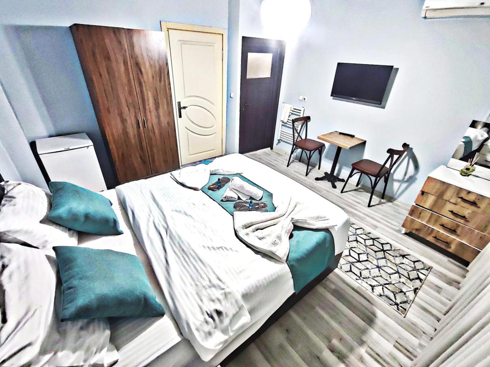 Taksim Rozenda Residence Hotel Istanboel Buitenkant foto