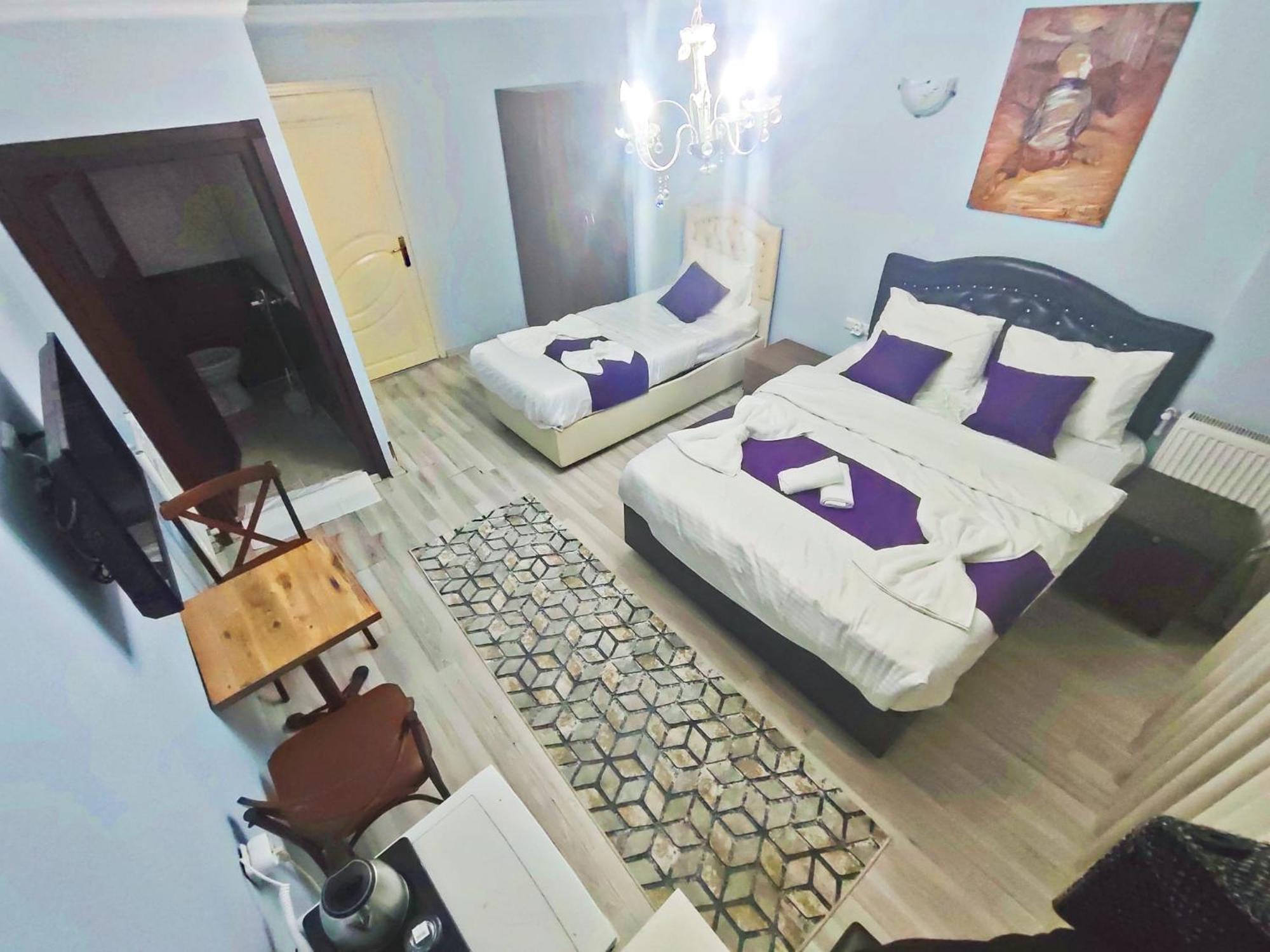 Taksim Rozenda Residence Hotel Istanboel Buitenkant foto