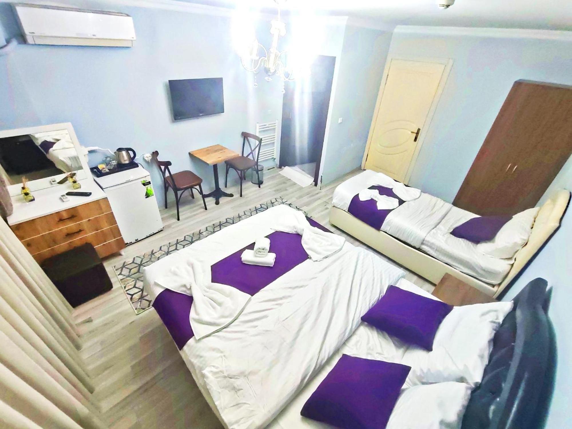 Taksim Rozenda Residence Hotel Istanboel Buitenkant foto