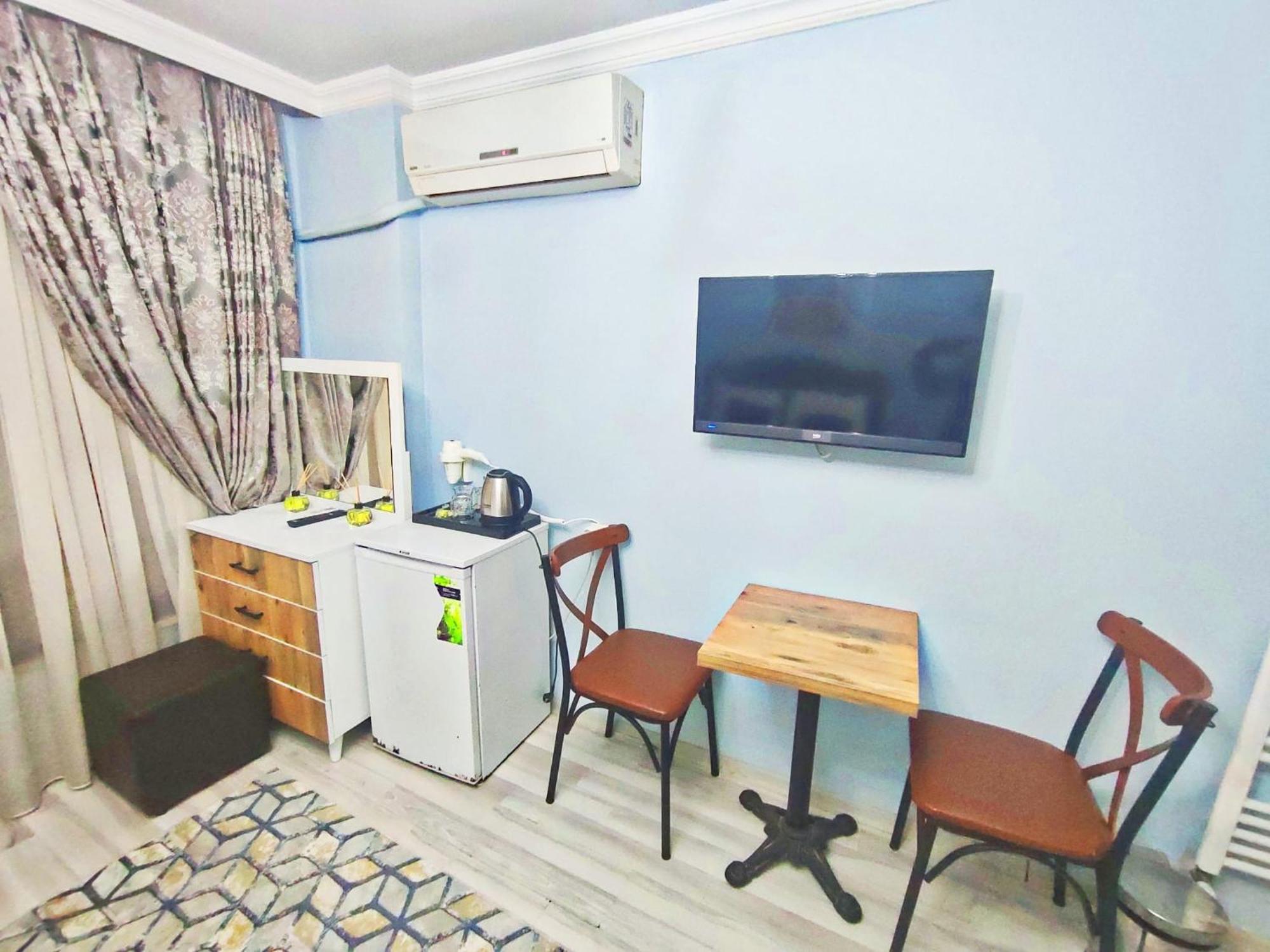 Taksim Rozenda Residence Hotel Istanboel Buitenkant foto